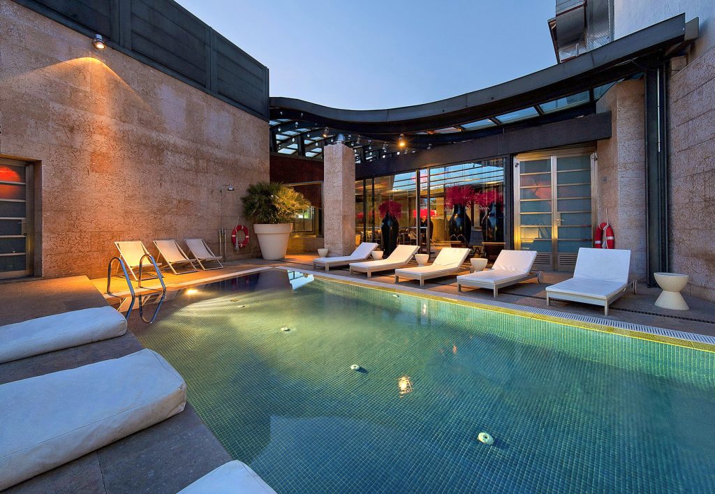 Hotel Urban 5*